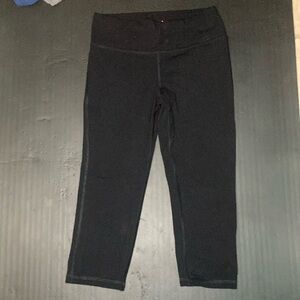 Girls cropped yoga pants